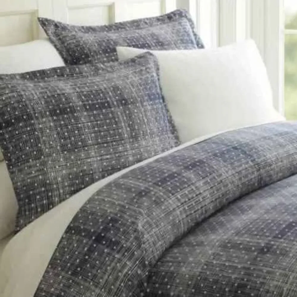 King Duvet and 2 Shams - Navy Blue Microfiber- Like New - Bedding Set